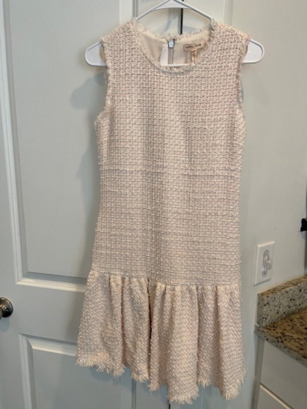 Women’s Rebecca Taylor Pink and Cream Tweed Sleeveless Dress in Size 2